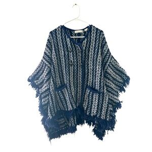 Sleeping on Snow Knit Navy and White Women's Poncho One Size
